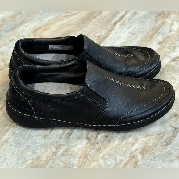 Women’s VIONIC Addison Orthoheel black leather slip on shoes- Size 7 - Picture 1 of 6